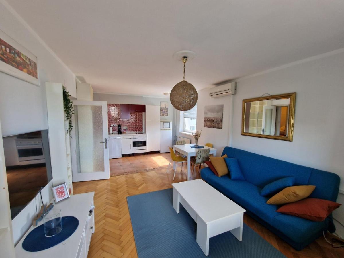 Lovely Condo With Free Parking リュブリャナ エクステリア 写真